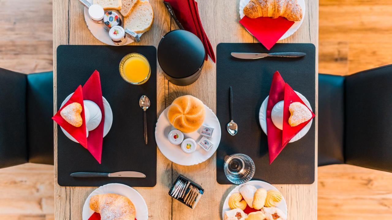 Hotel Dolomiti Di De Martin D Oscar Comèlico Superiore Zewnętrze zdjęcie